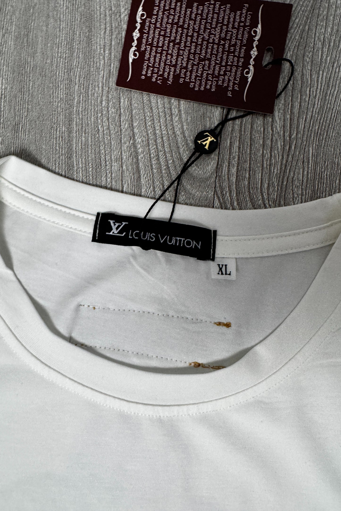 Camiseta LV Malletier Paris 1854