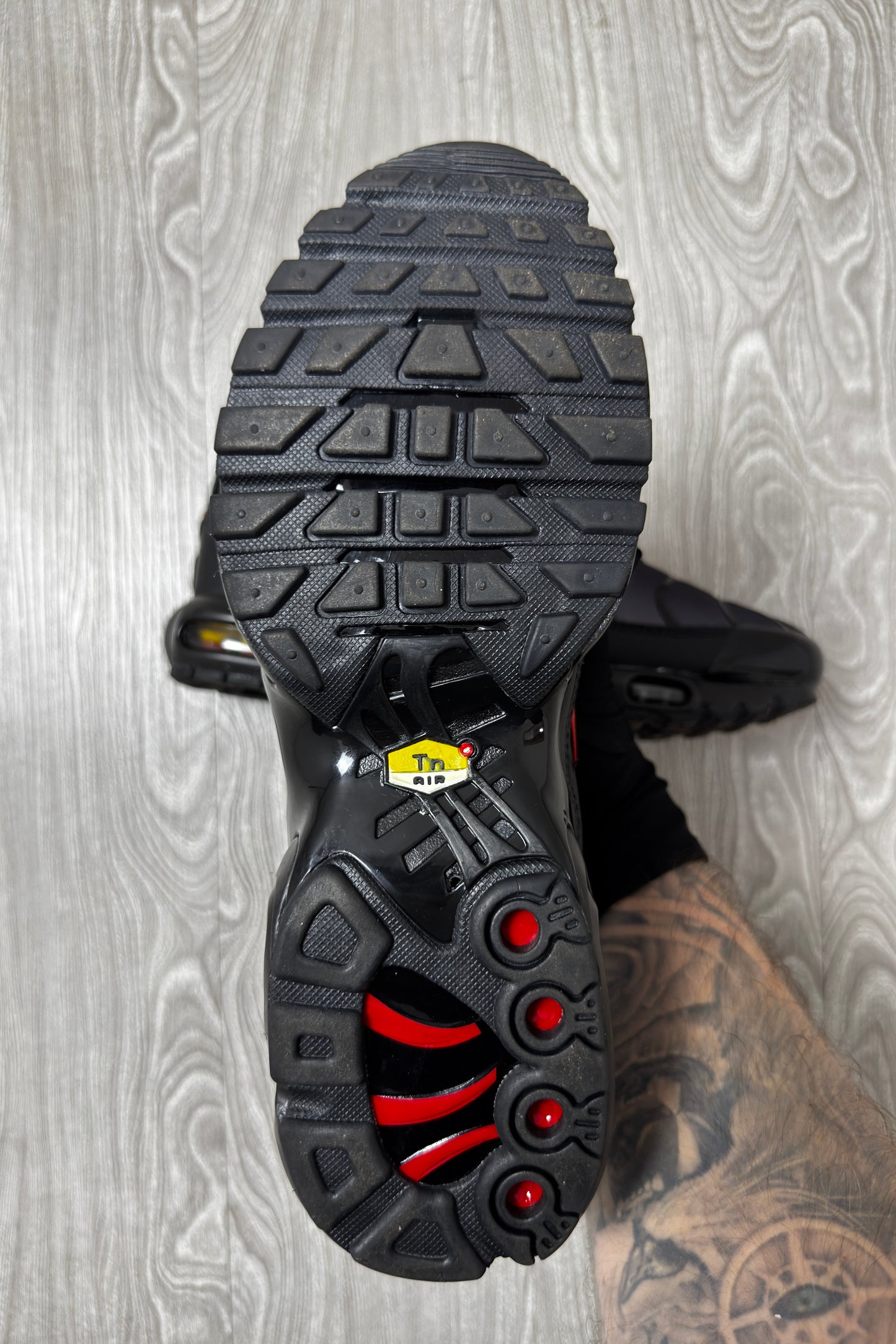 Tênis Nike TN Dracula