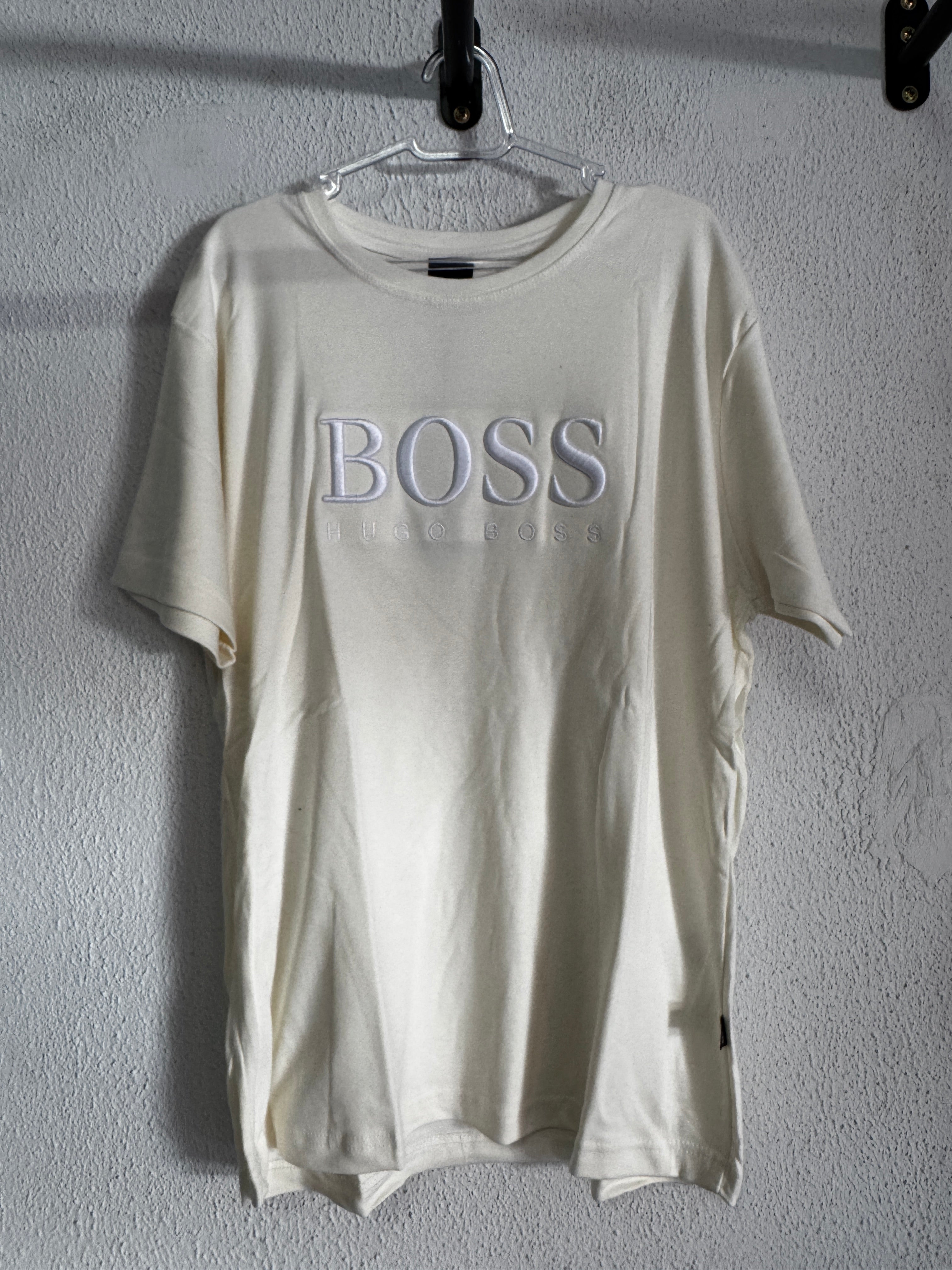 Camiseta Hugo Boss Logo Bordada