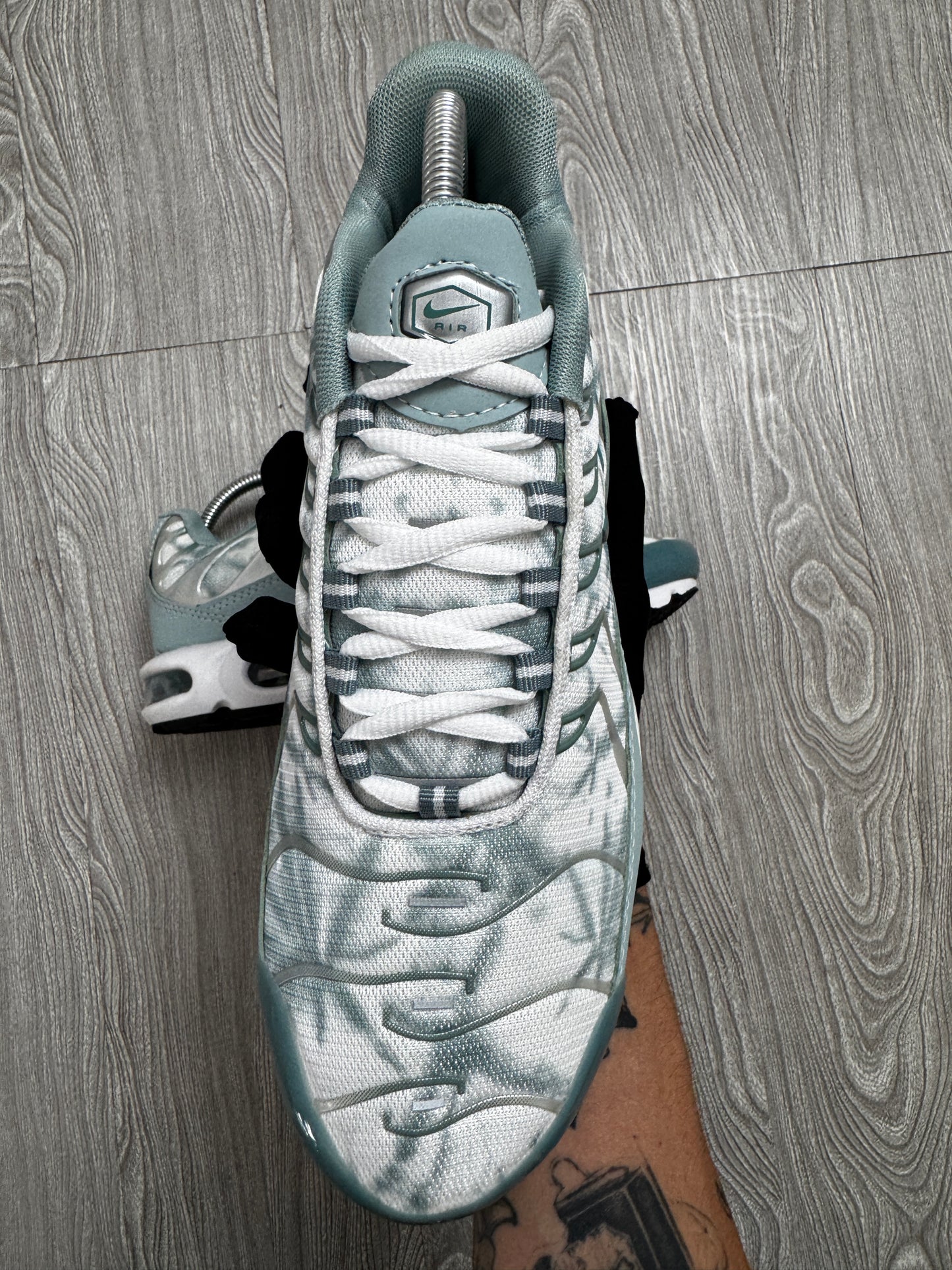 Tênis Nike TN Light Smoke Grey