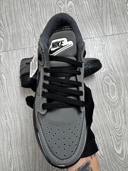 Tênis Nike Dunk Low "Photon Dust / Black"