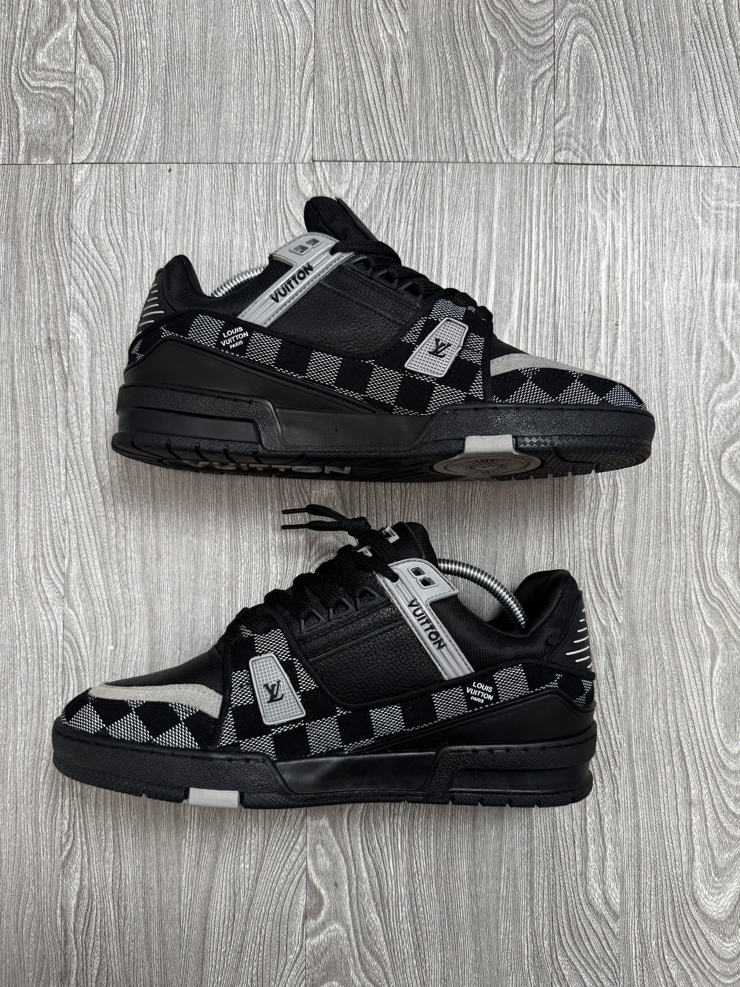 Tênis LV Sneaker Trainer “Damier Graphite”