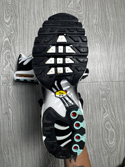 Tênis Nike TN Black/Volt/Crimson