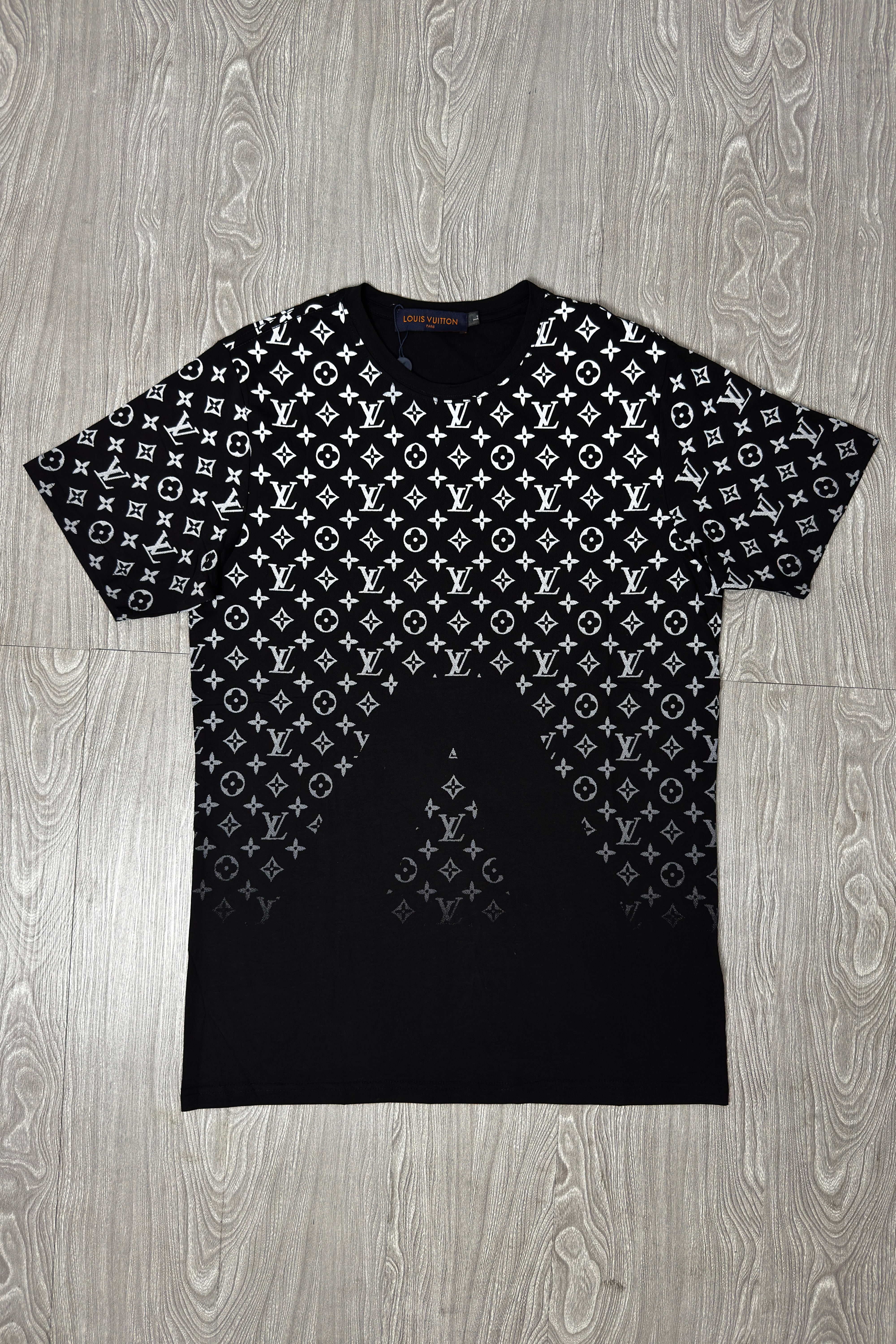 Camiseta LV Degradê