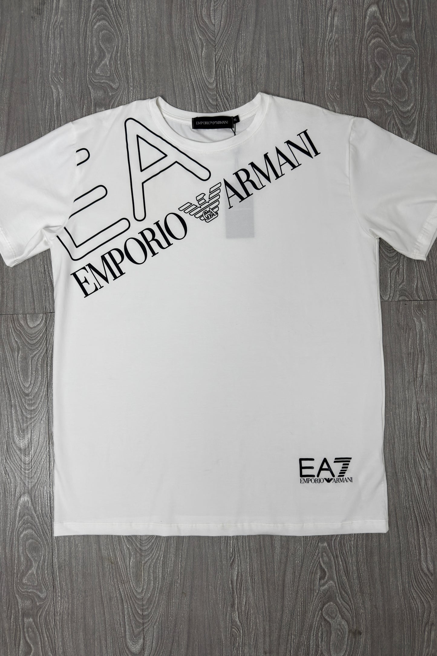 Camiseta EA7 Diagonal Logo