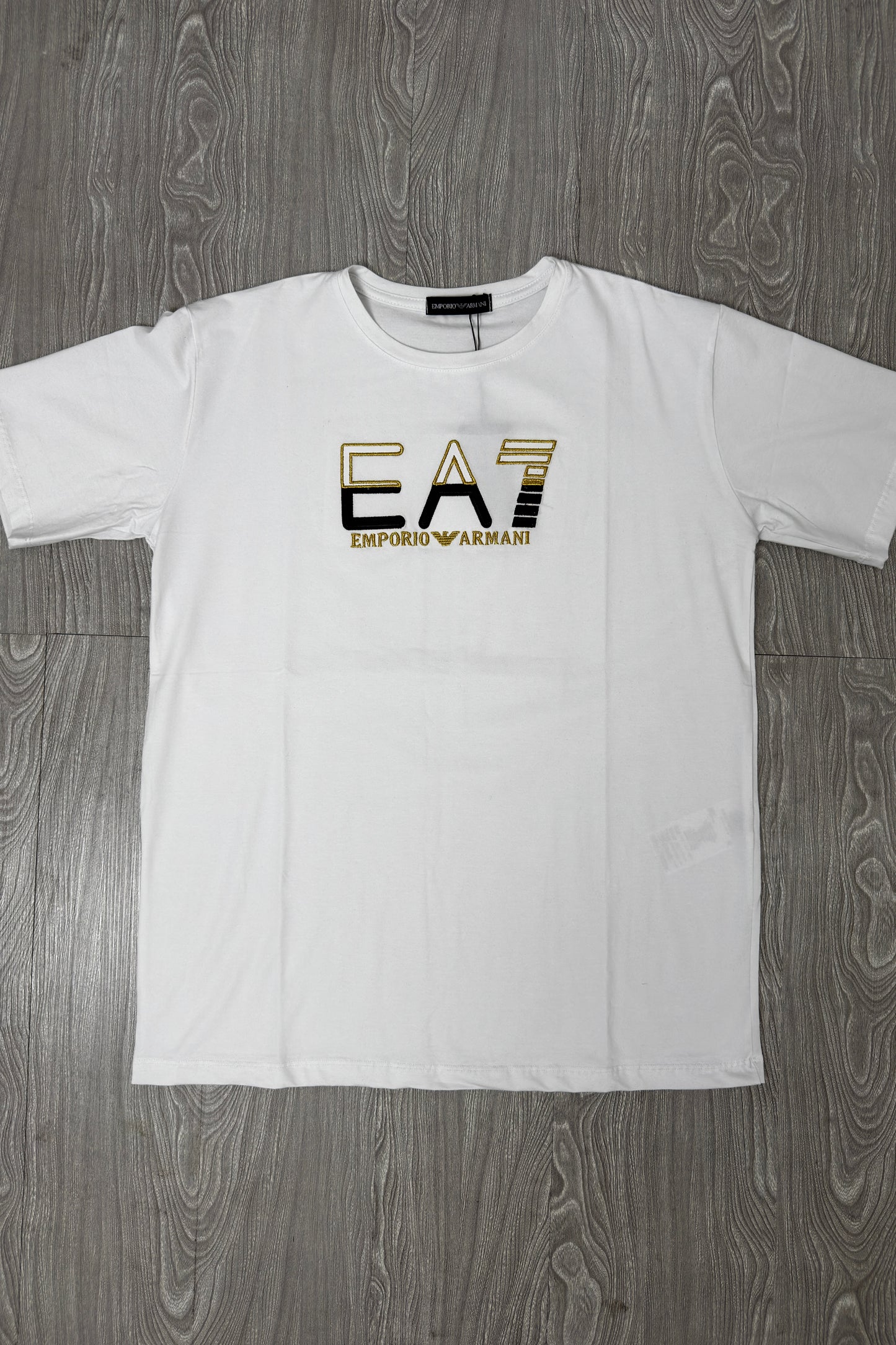 Camiseta EA7 Gold Logo