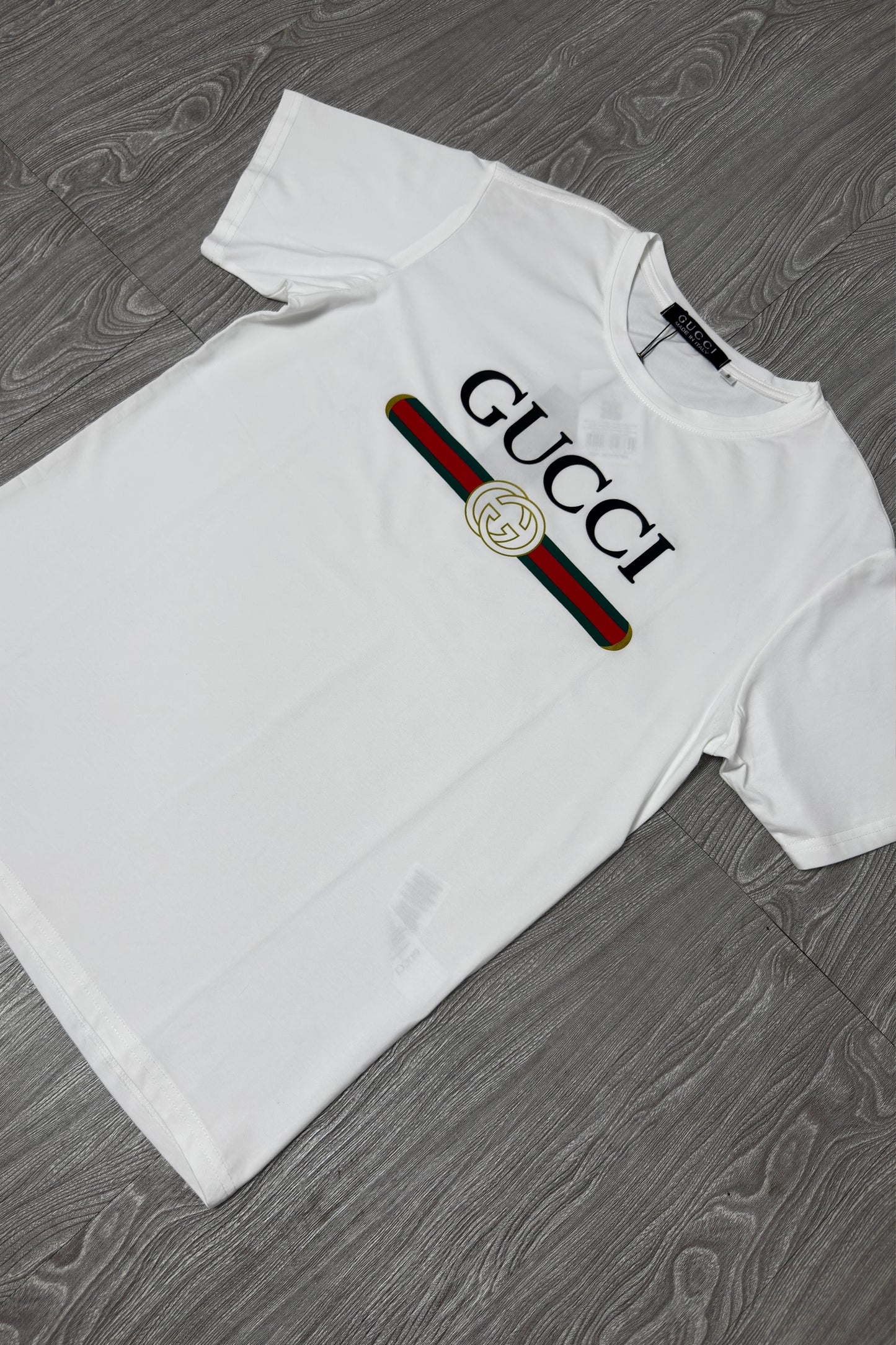 Camiseta Gucci Vintage Logo
