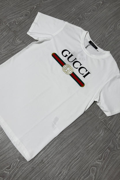 Camiseta Gucci Vintage Logo