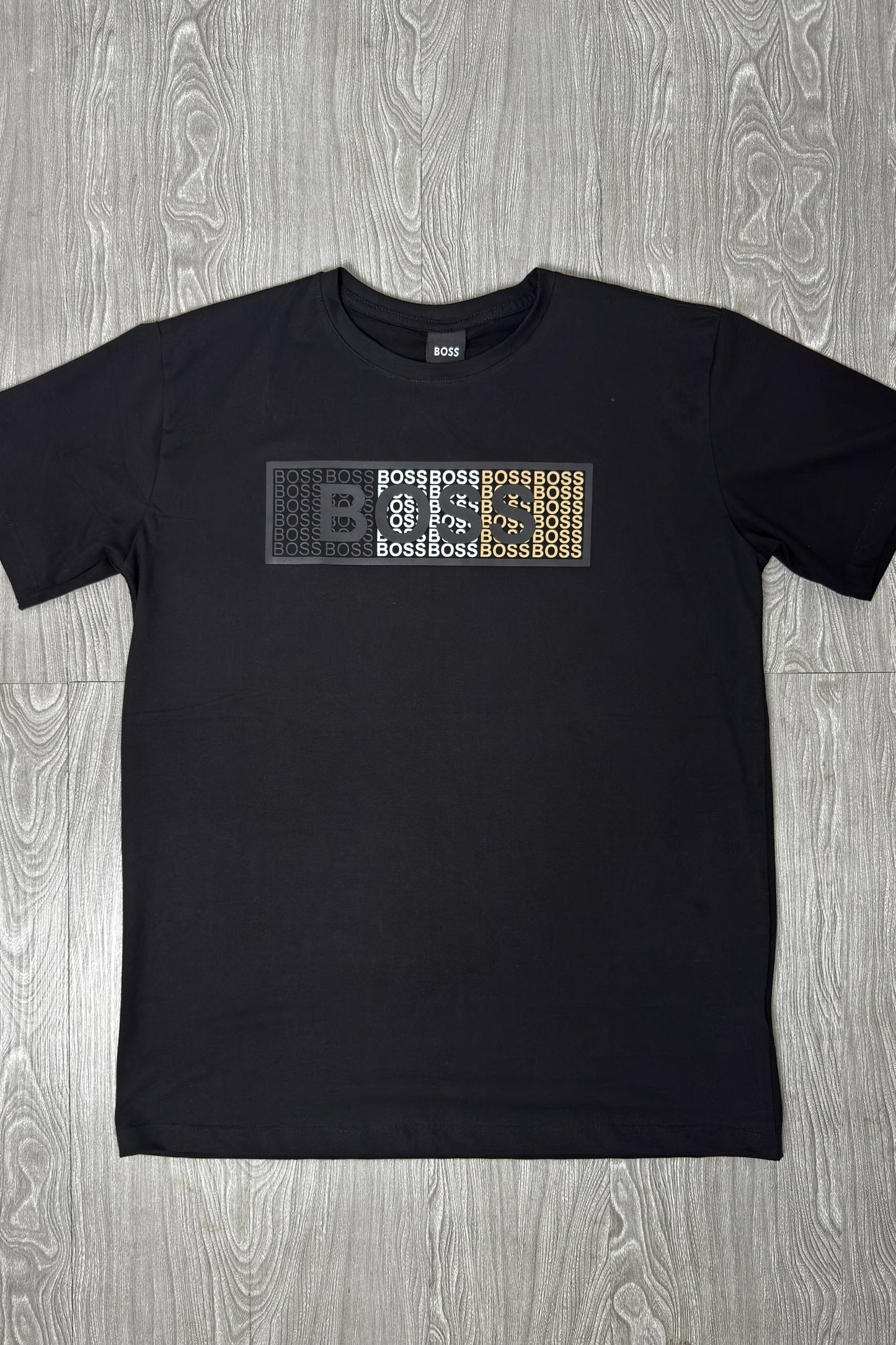 Camiseta BOSS Multicolor Box Logo