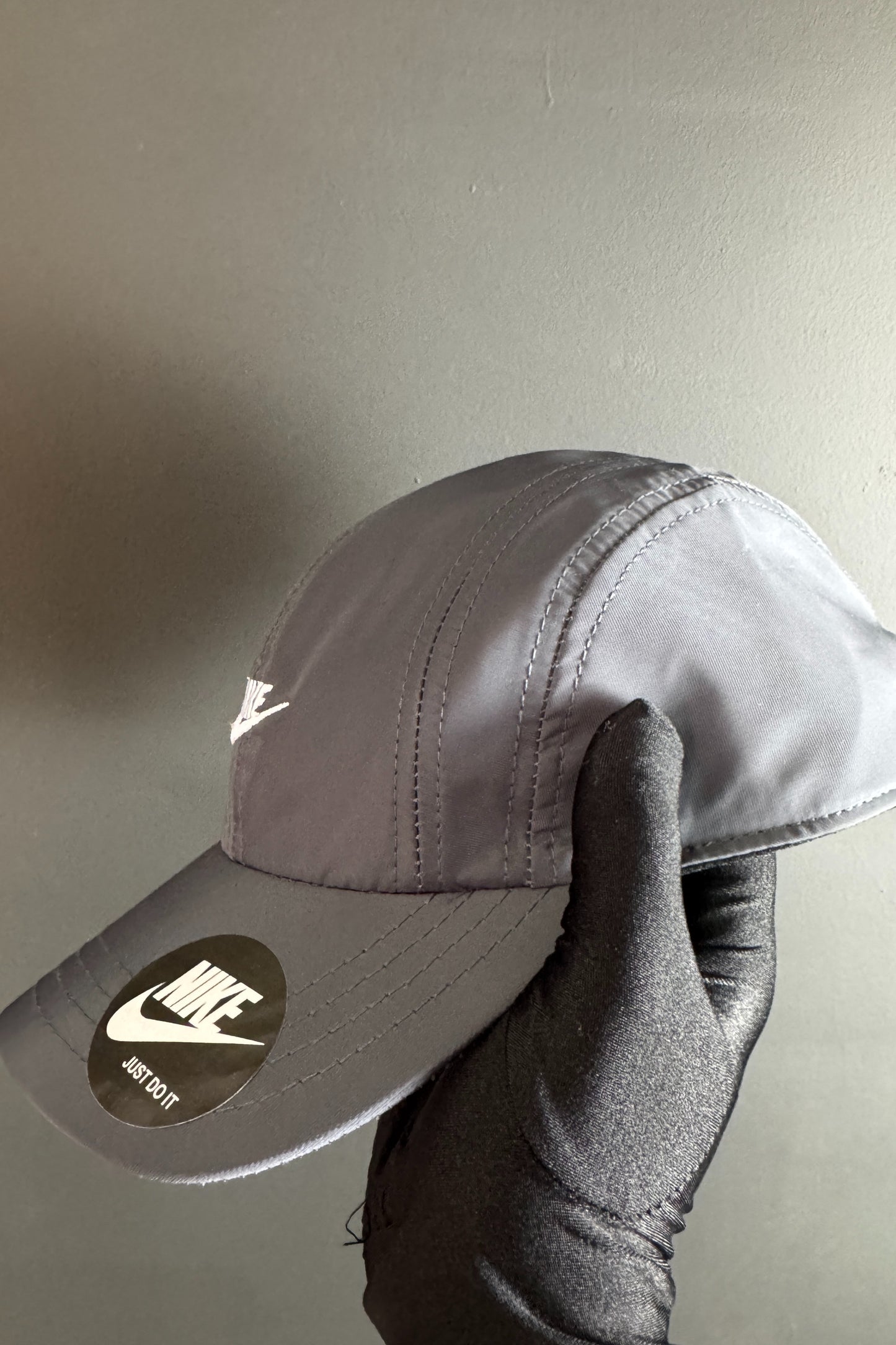 Boné Nike Club Swoosh