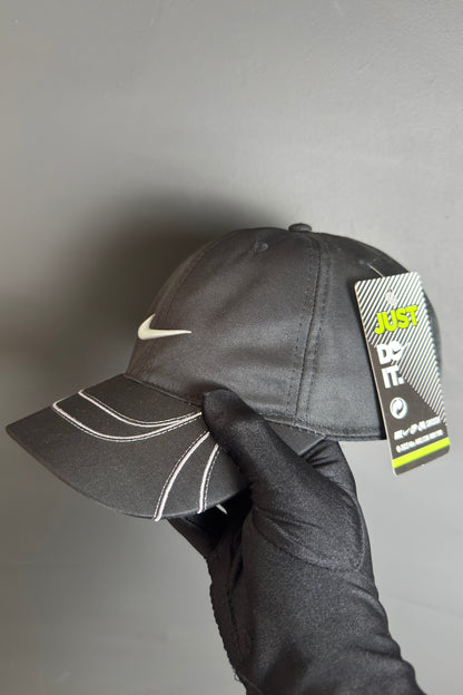 Boné Nike Club Cap