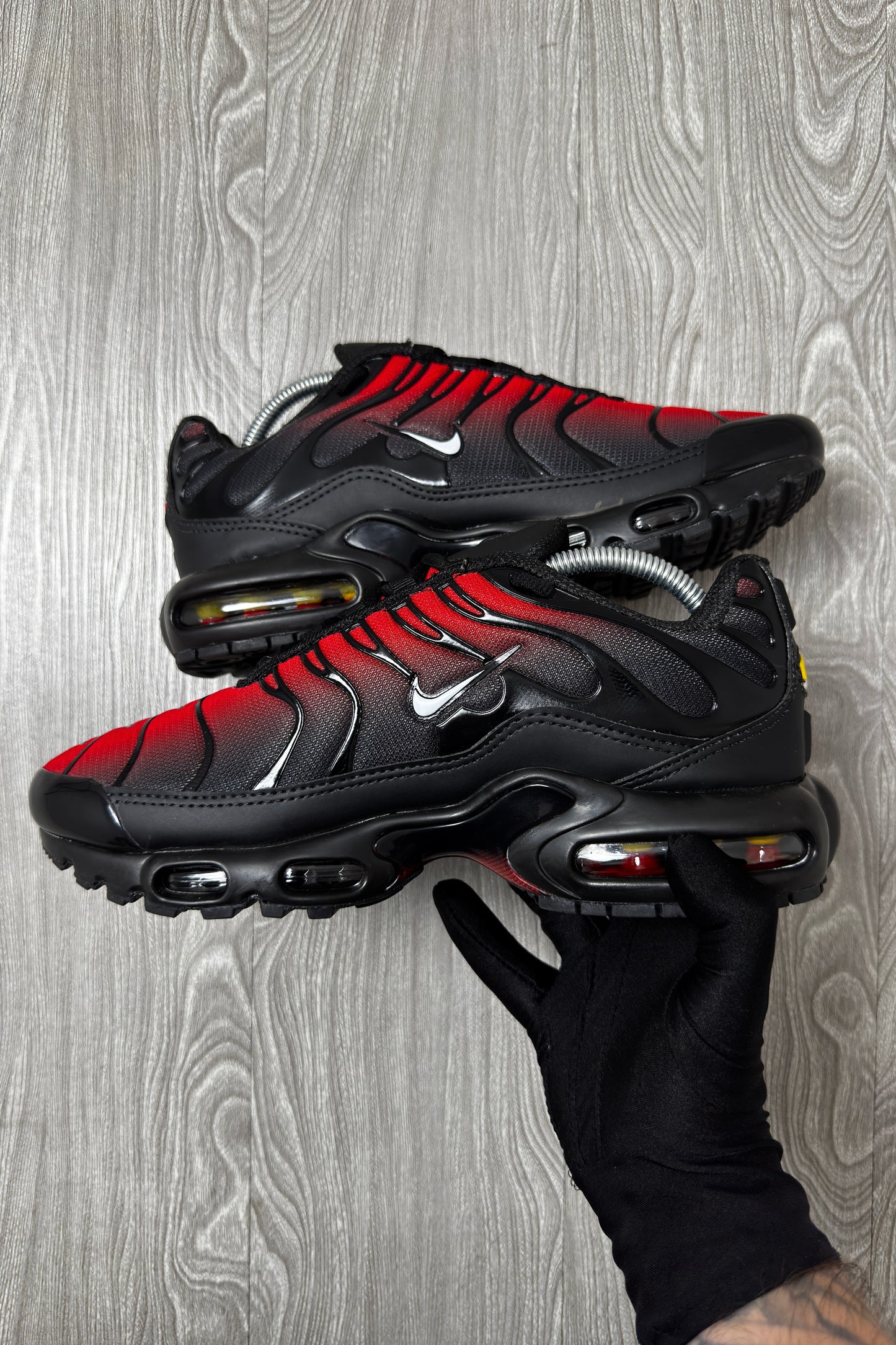Tênis Nike TN Deadpool