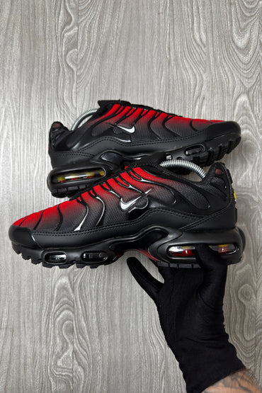 Tênis Nike TN Deadpool